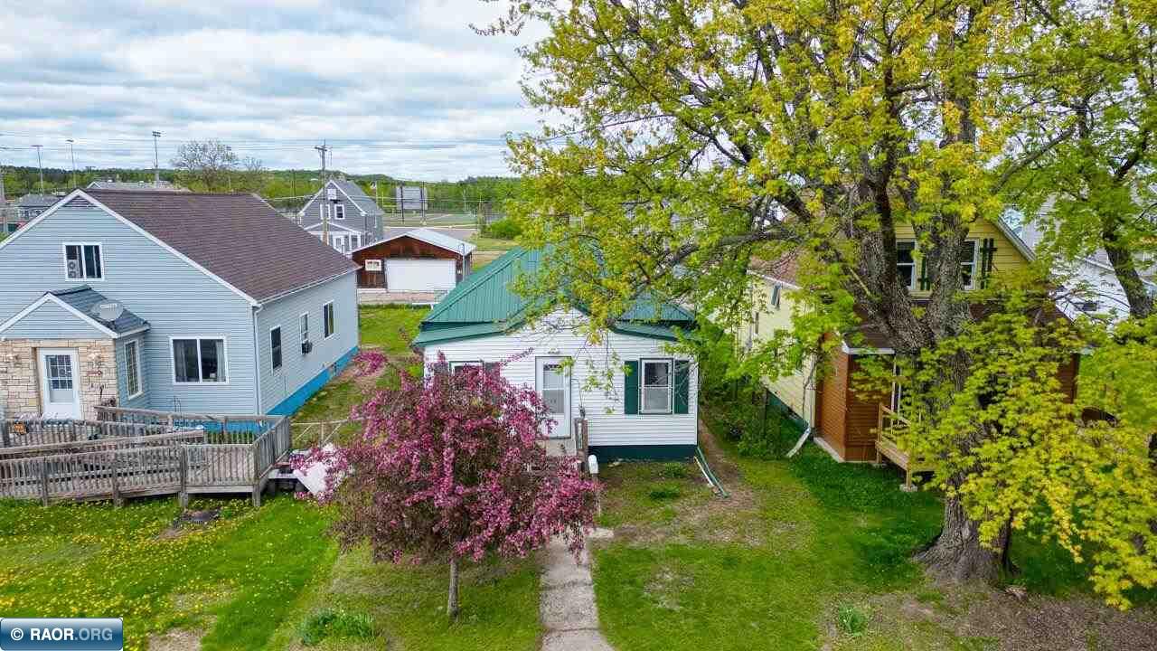 316 W 3rd Ave N, Aurora, MN 55705 Listing Photo  22