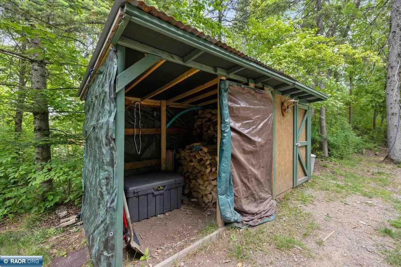 5953 S Long Lake Road