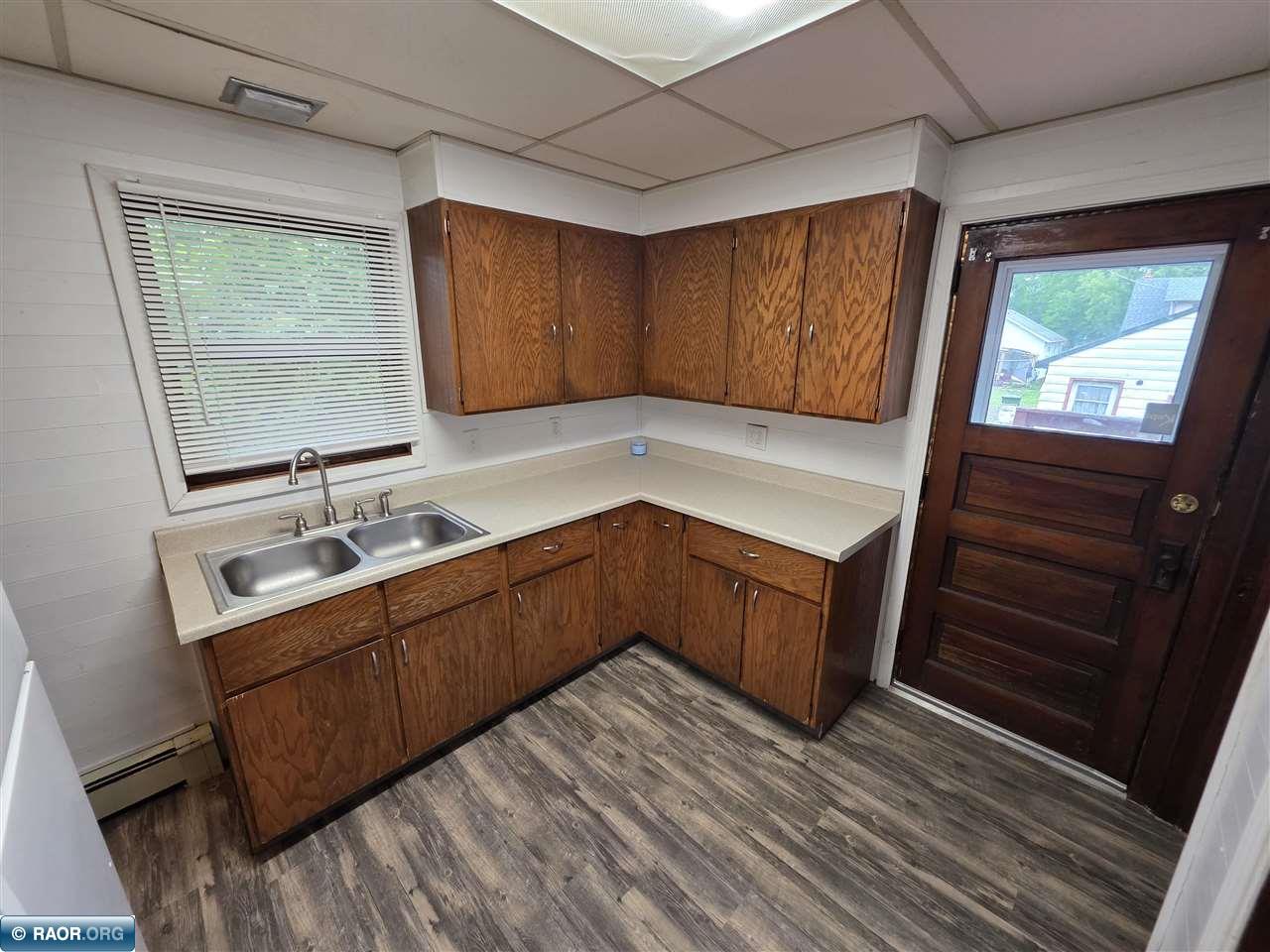 3006 3rd Ave W, Hibbing, MN 55746 Listing Photo  12