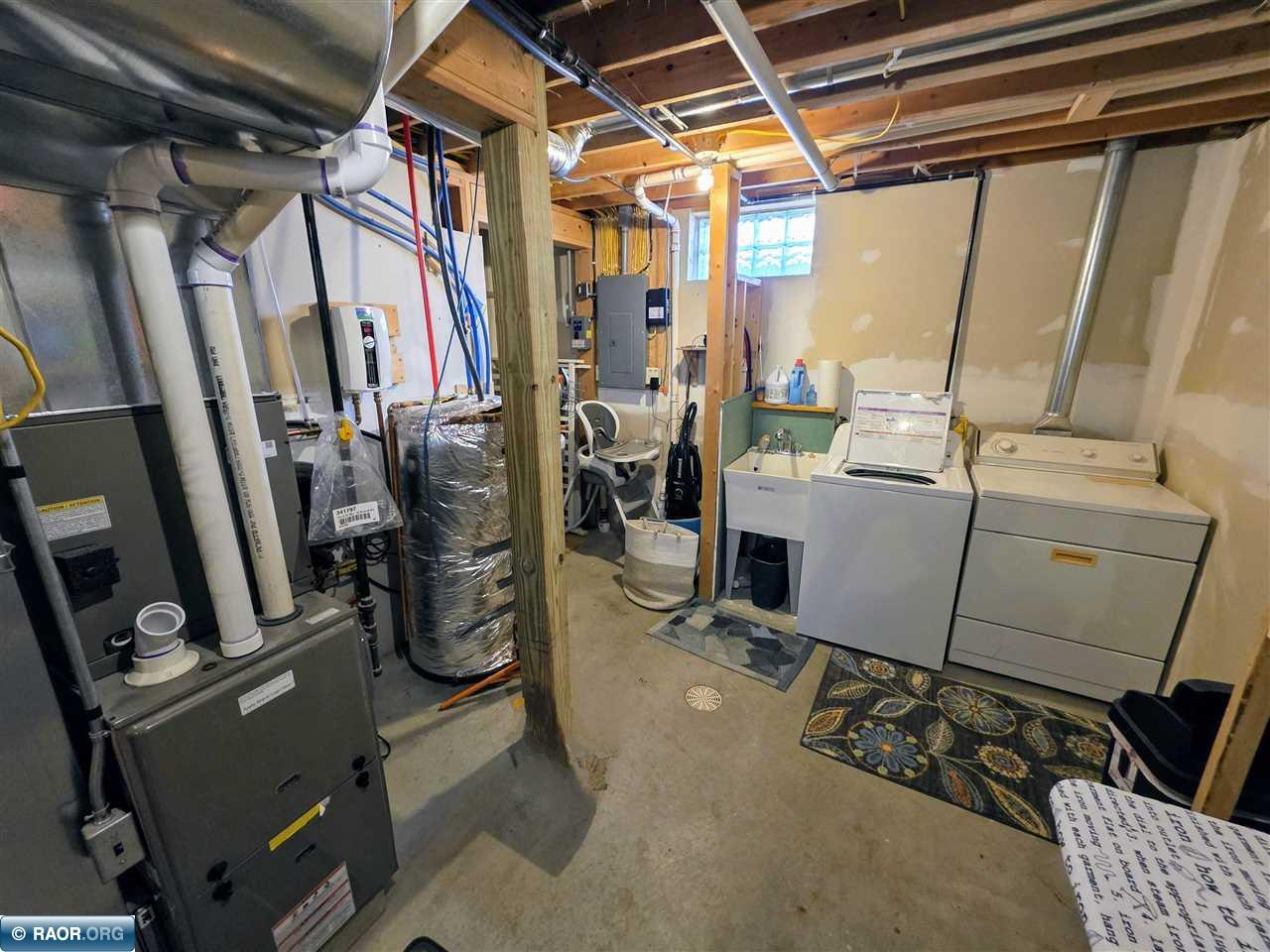 825 NE 2nd Ave, Grand Rapids, MN 55744 Listing Photo  31