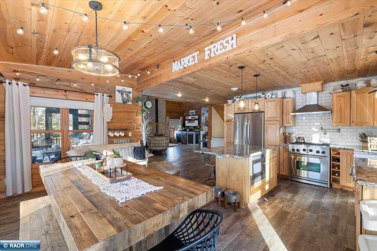 4187 Blueberry Trail