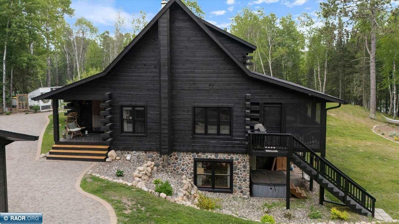 4187 Blueberry Trail