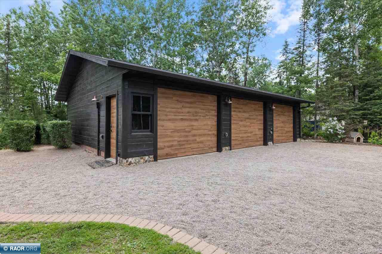 4187 Blueberry Trail