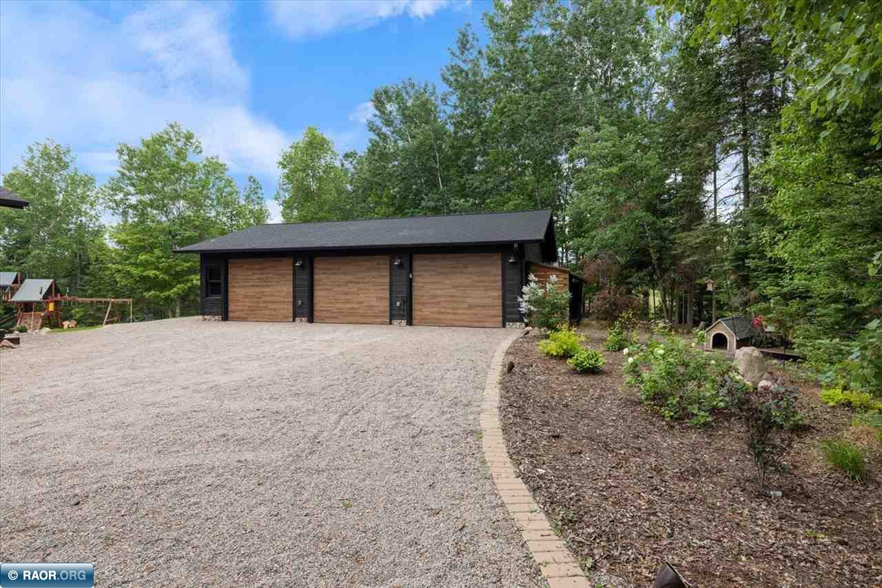 4187 Blueberry Trail