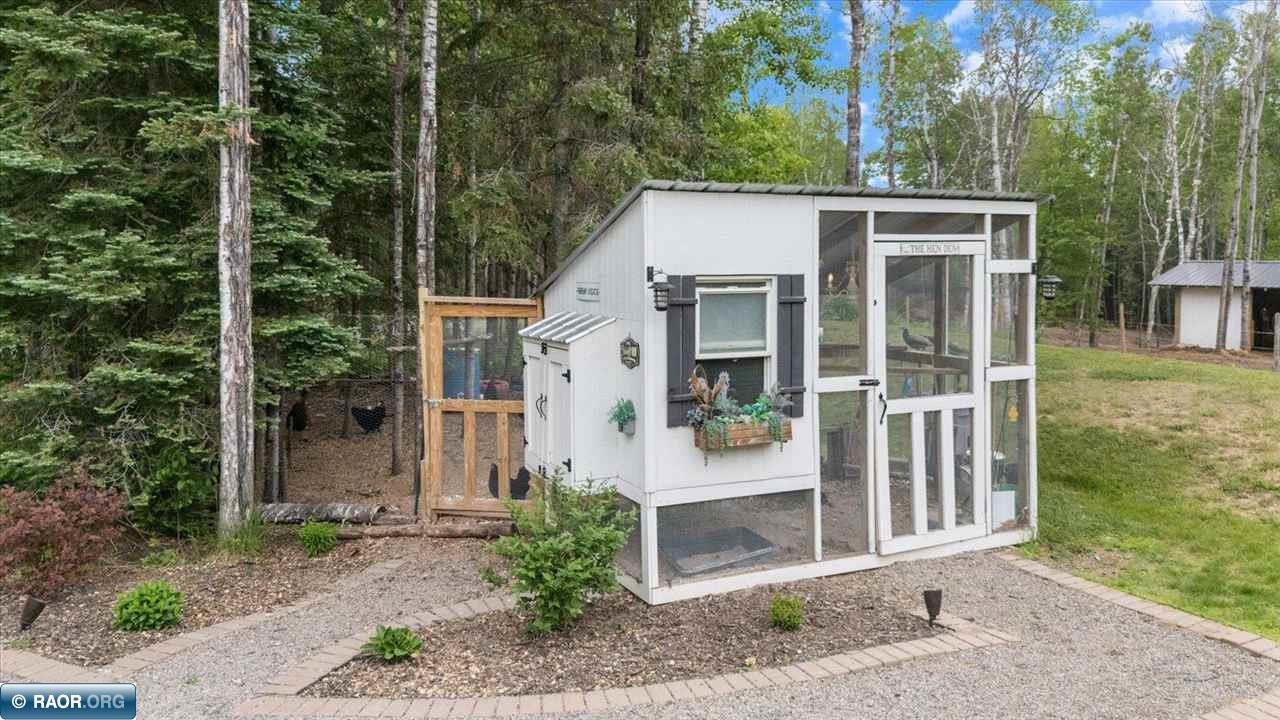 4187 Blueberry Trail