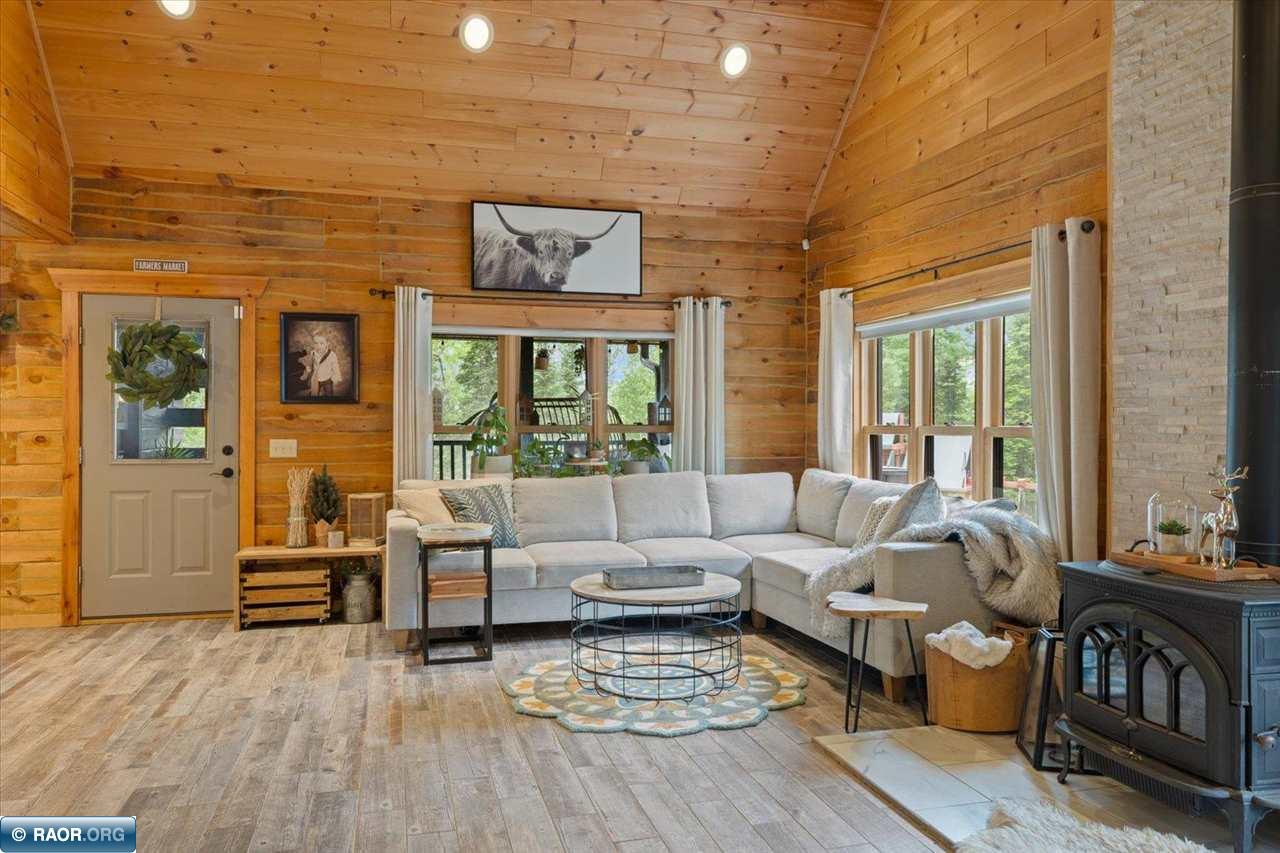 4187 Blueberry Trail