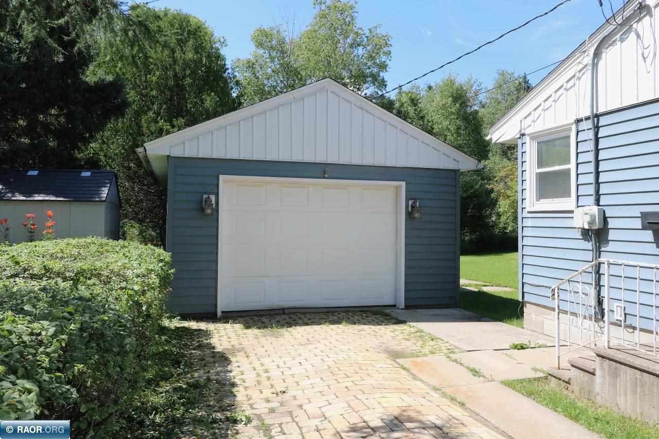 313 S 2nd St E, Aurora, MN 55705 Listing Photo  4