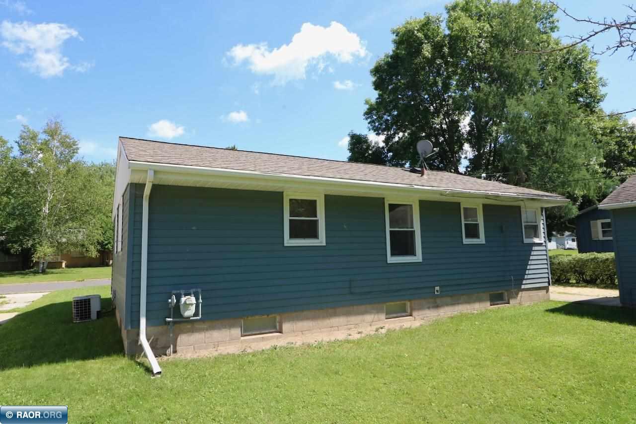 313 S 2nd St E, Aurora, MN 55705 Listing Photo  5