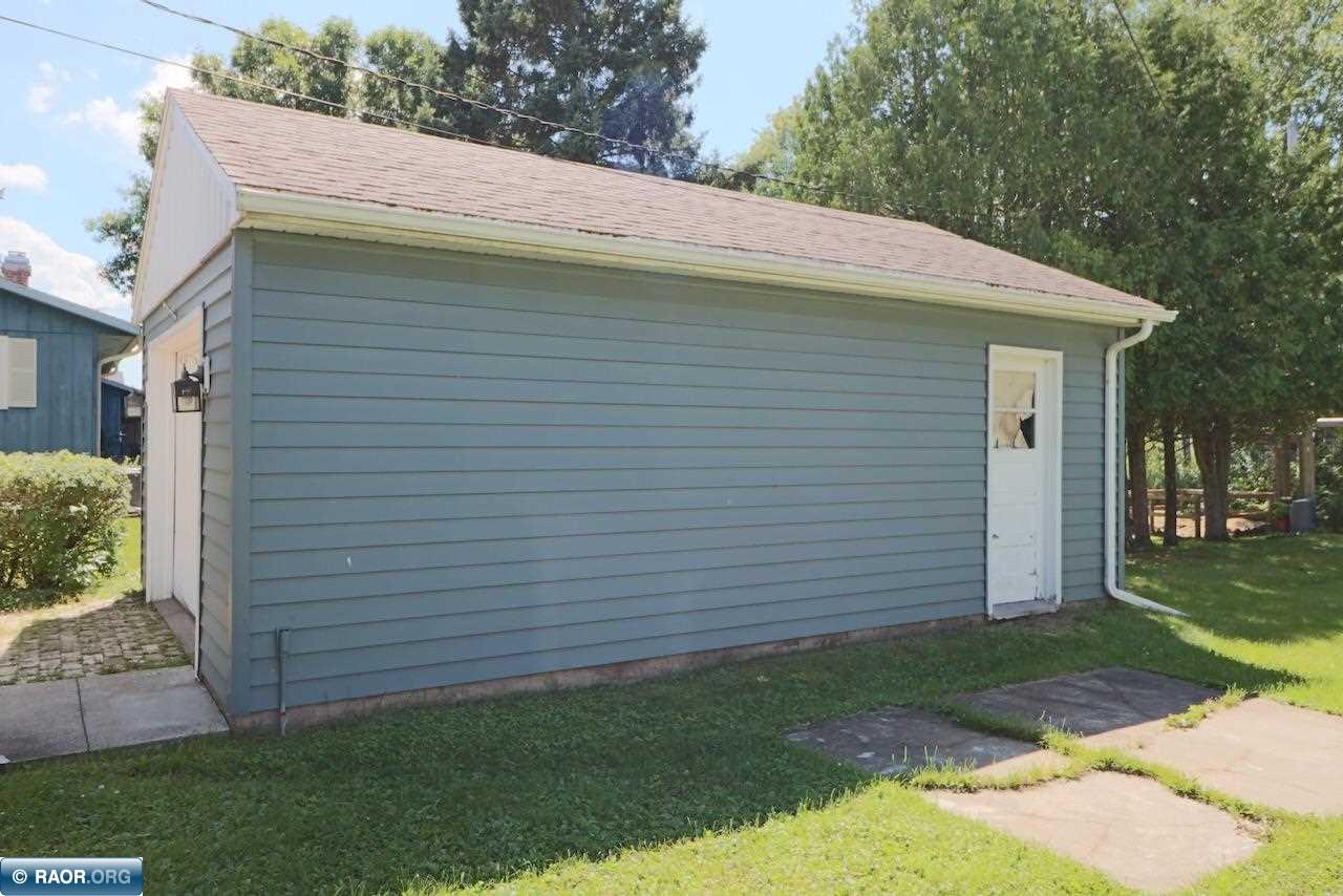 313 S 2nd St E, Aurora, MN 55705 Listing Photo  9
