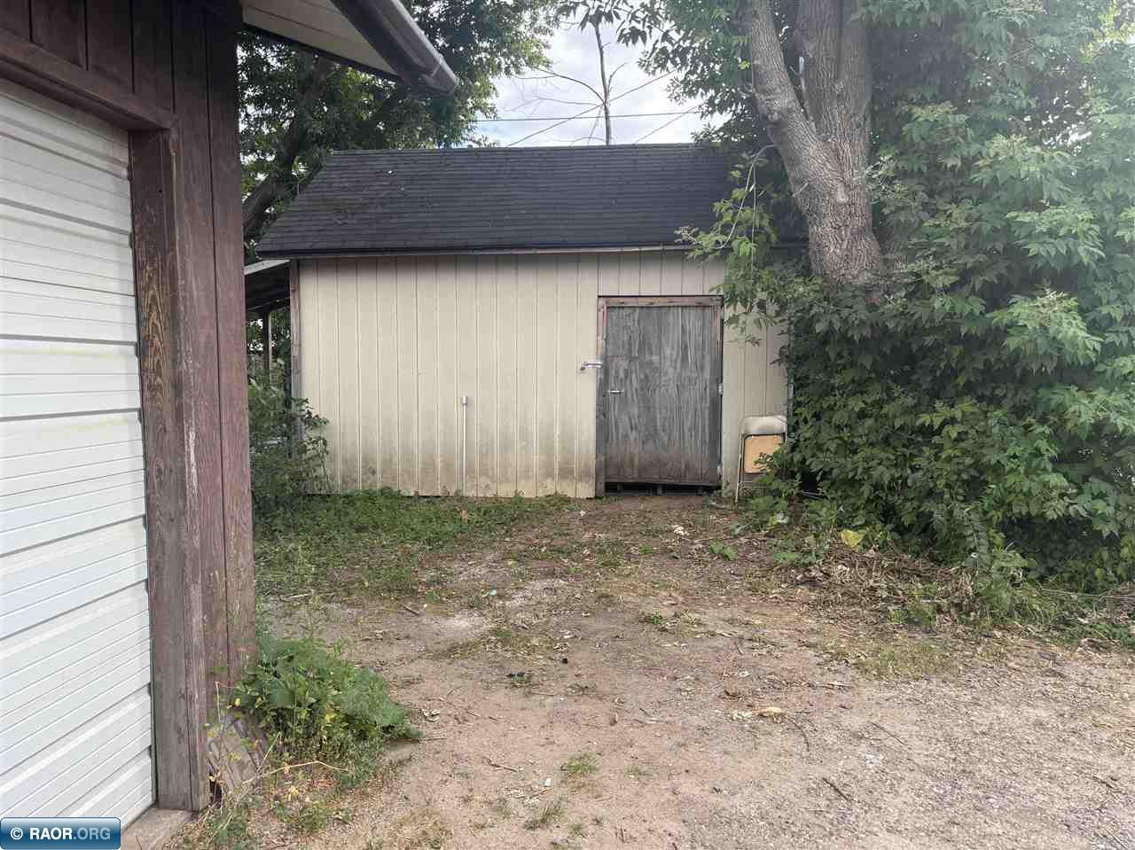 2619 2nd Ave E, Hibbing, MN 55746 Listing Photo  11
