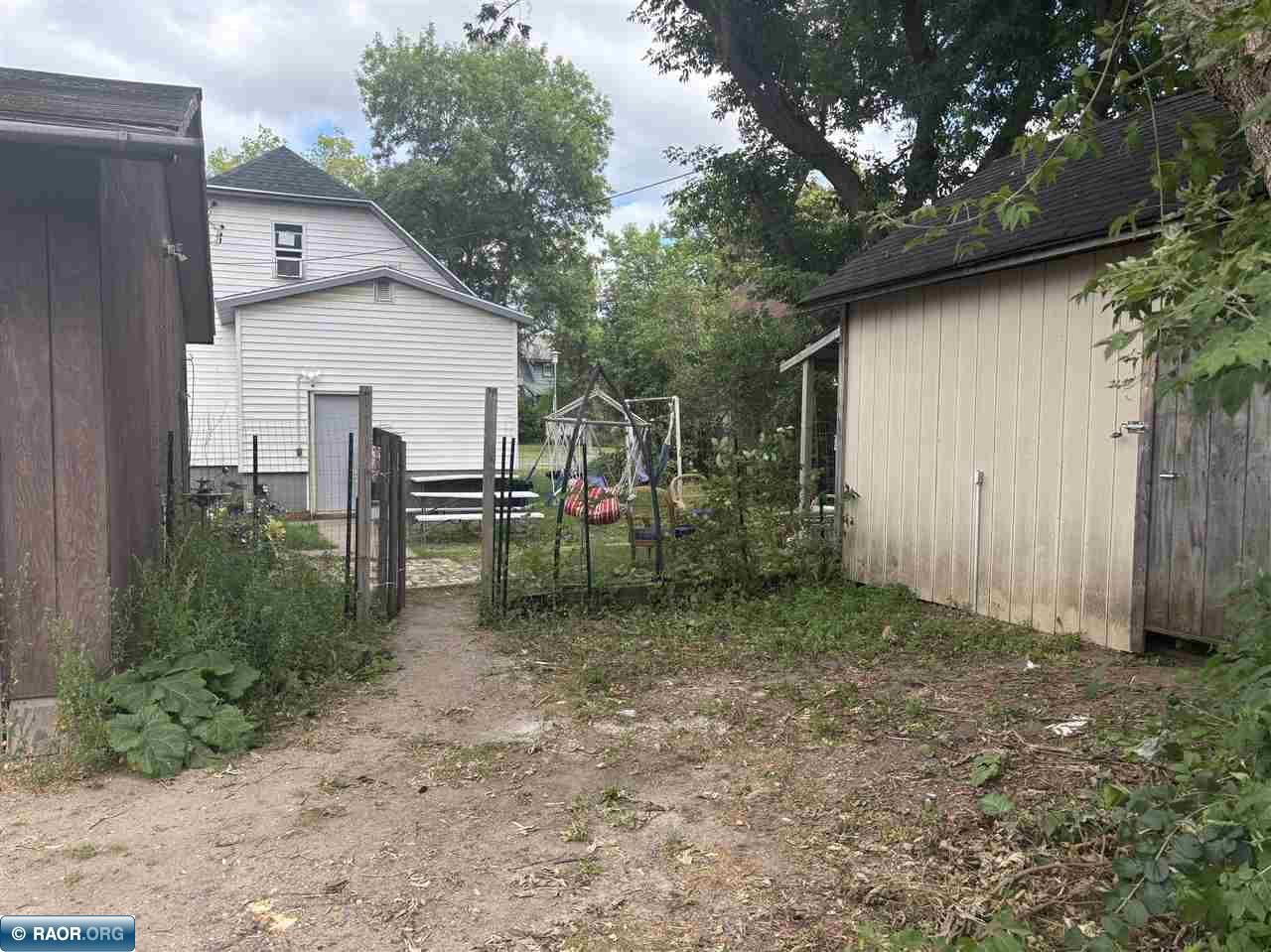 2619 2nd Ave E, Hibbing, MN 55746 Listing Photo  12