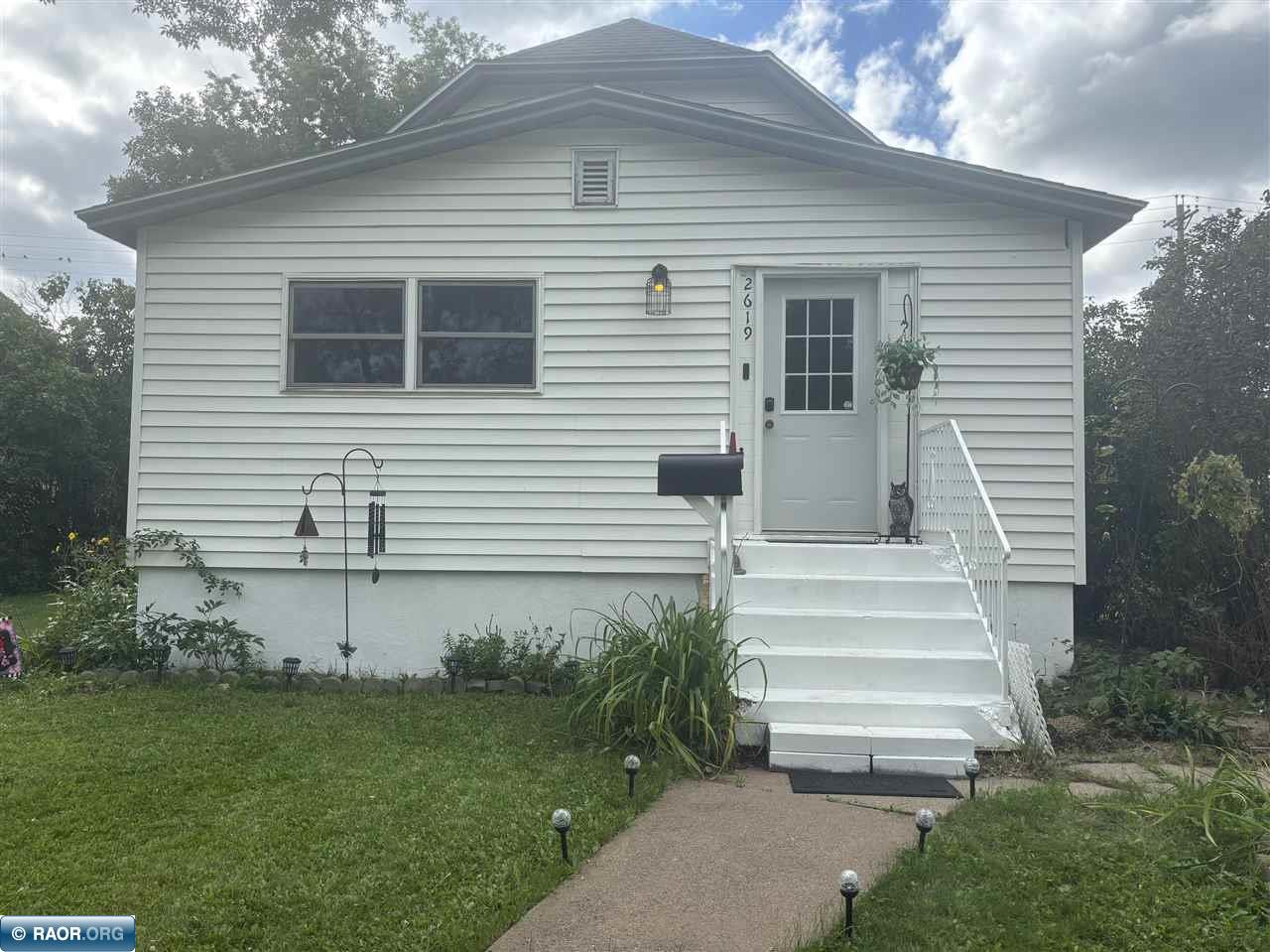 2619 2nd Ave E, Hibbing, MN 55746 Listing Photo  3