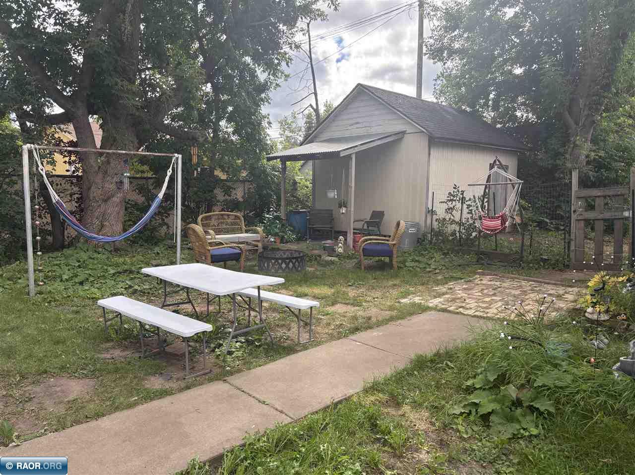 2619 2nd Ave E, Hibbing, MN 55746 Listing Photo  6