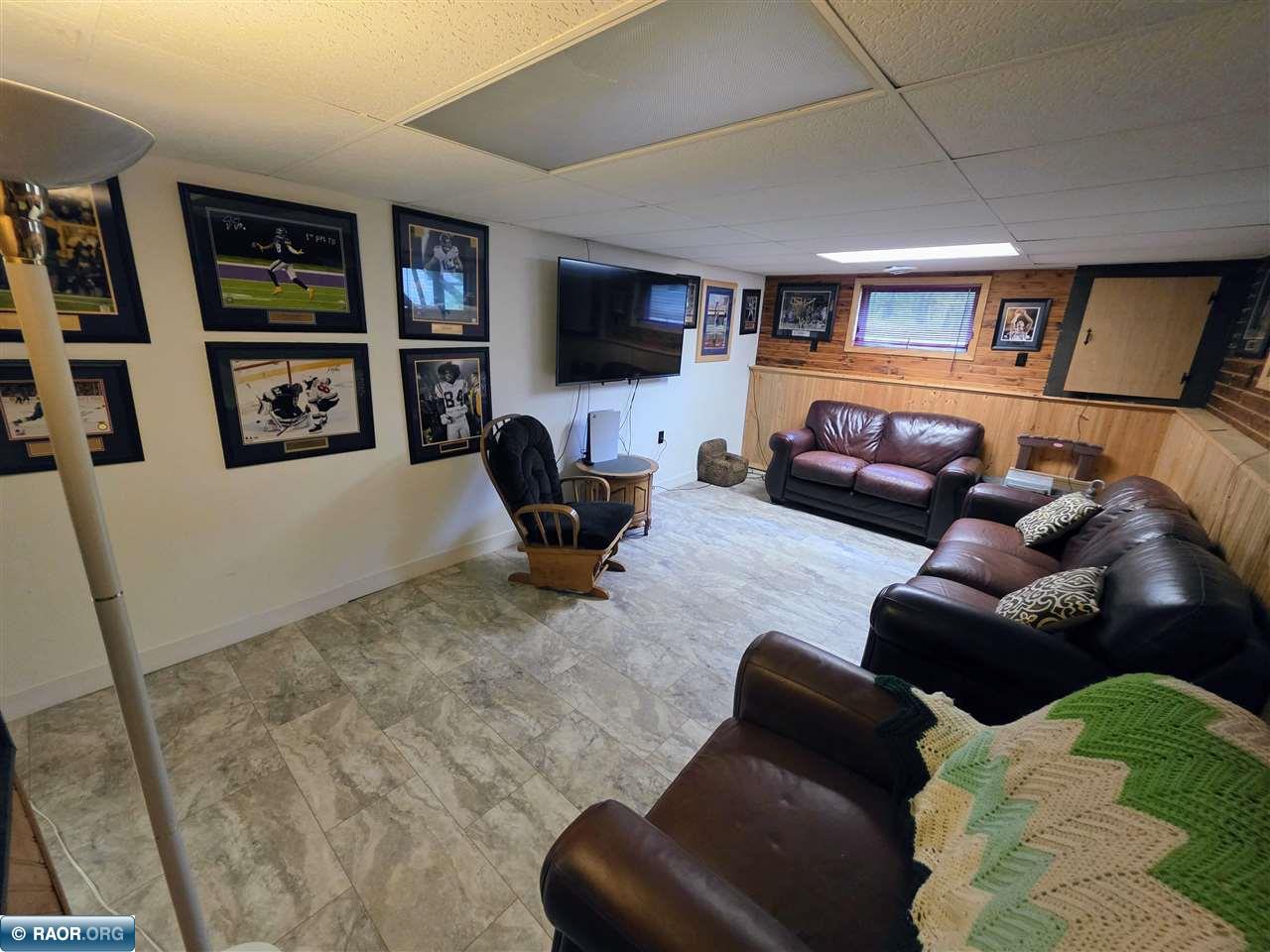 11196 Dupont Rd, Hibbing, MN 55746 Listing Photo  29