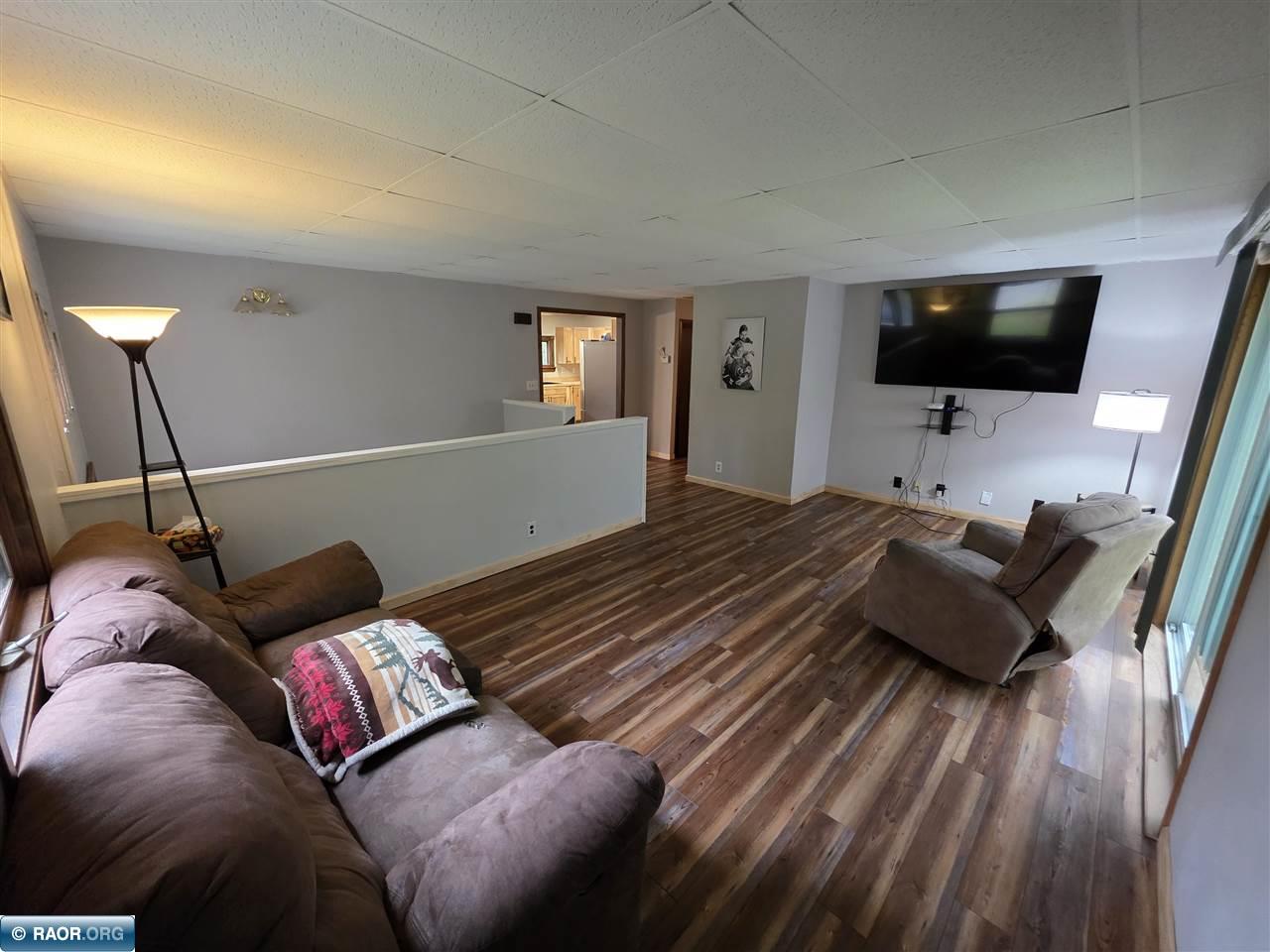 11196 Dupont Rd, Hibbing, MN 55746 Listing Photo  9