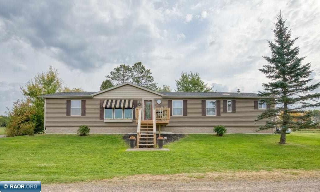 3360 N Leighton Rd, Hibbing, MN 55746 Listing Photo  1