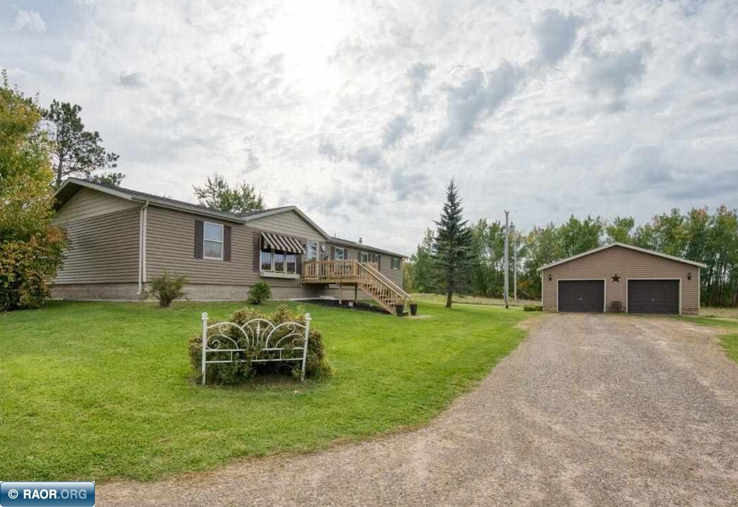 3360 N Leighton Rd, Hibbing, MN 55746 Listing Photo  2