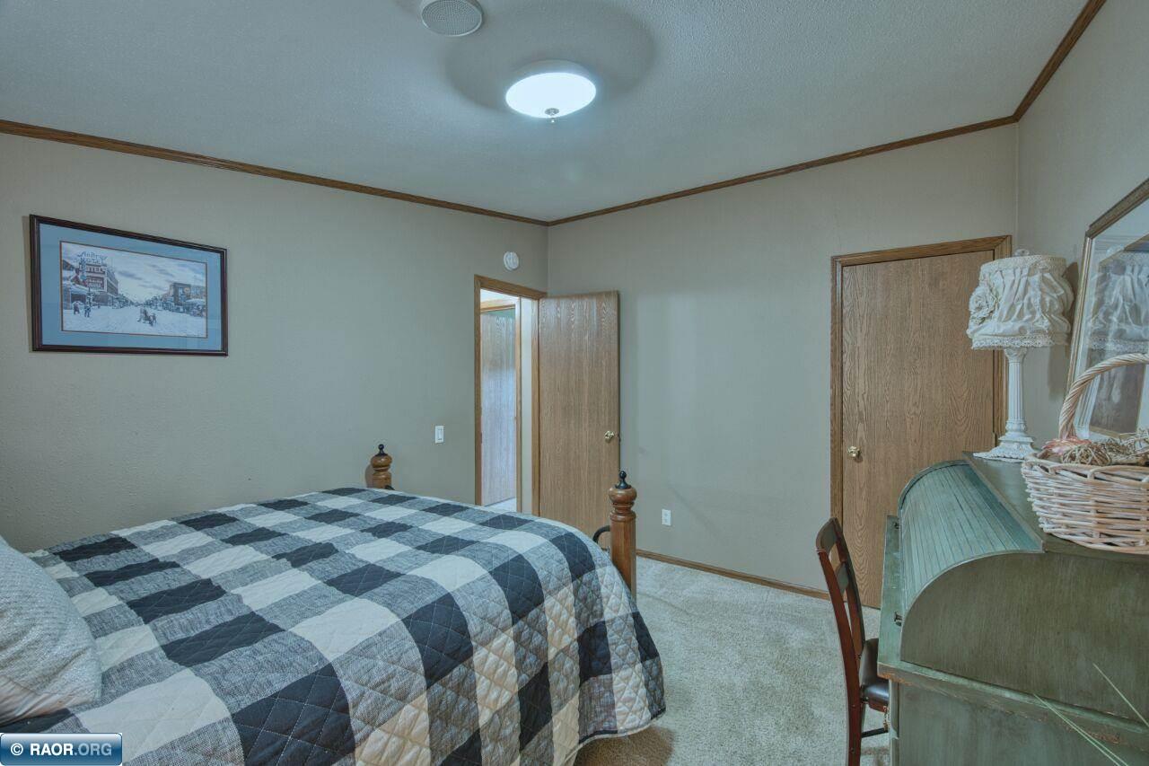 3360 N Leighton Rd, Hibbing, MN 55746 Listing Photo  21