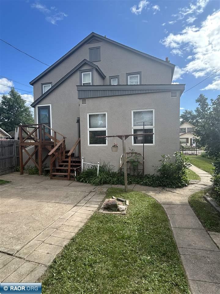 131 E 17TH ST, Hibbing, MN 55746 Listing Photo  4