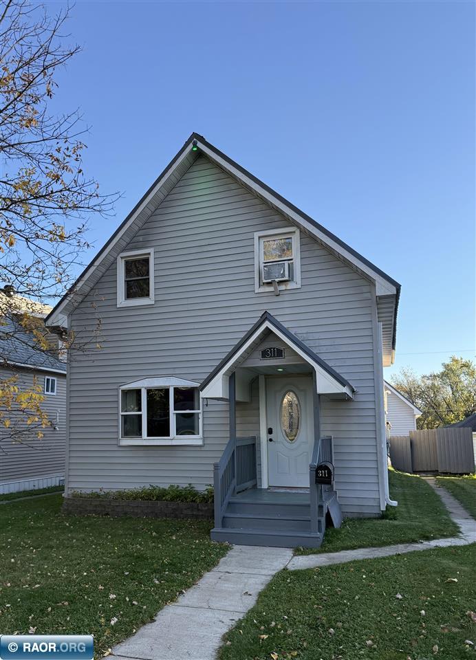 311 W 2nd Ave N, Aurora, MN 55705 Listing Photo  1
