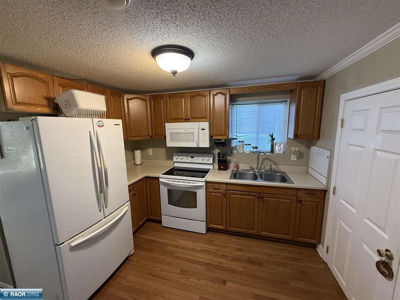 311 W 2nd Ave N, Aurora, MN 55705 Listing Photo  5