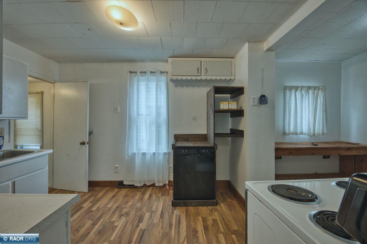 304 W 3rd Ave N, Aurora, MN 55705-0000 Listing Photo  8