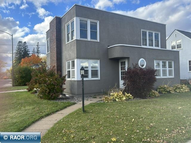 1847 12th Ave E, Hibbing, MN 55746 Listing Photo  2