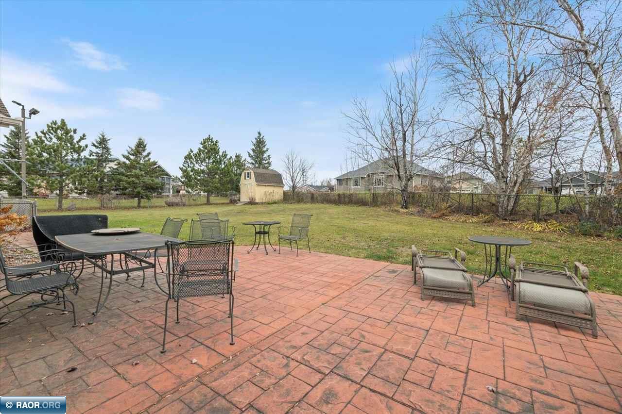 303 N Fairview Circle