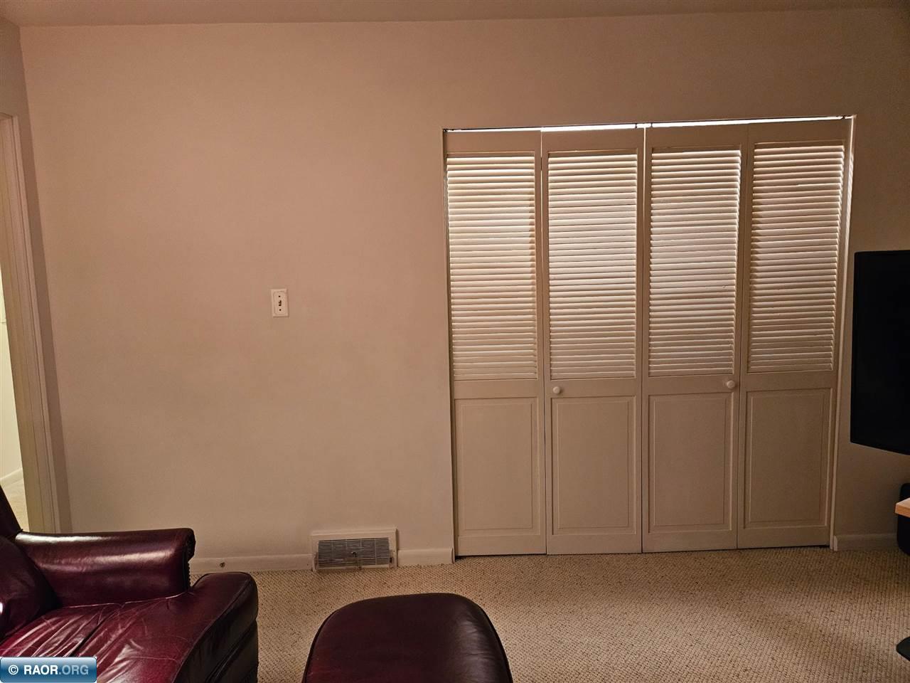 816 E 25th st, Hibbing, MN 55746 Listing Photo  27