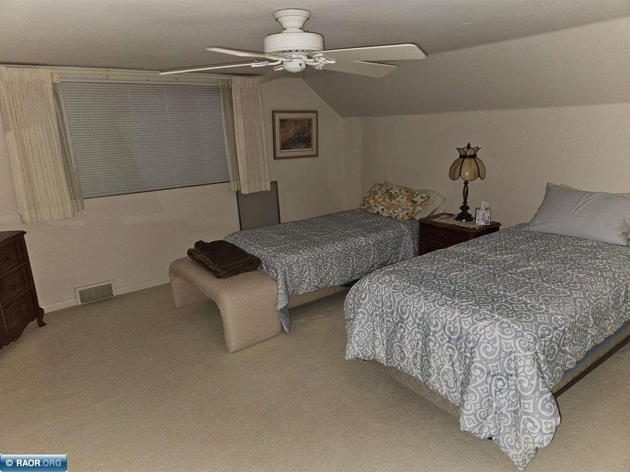 816 E 25th st, Hibbing, MN 55746 Listing Photo  29