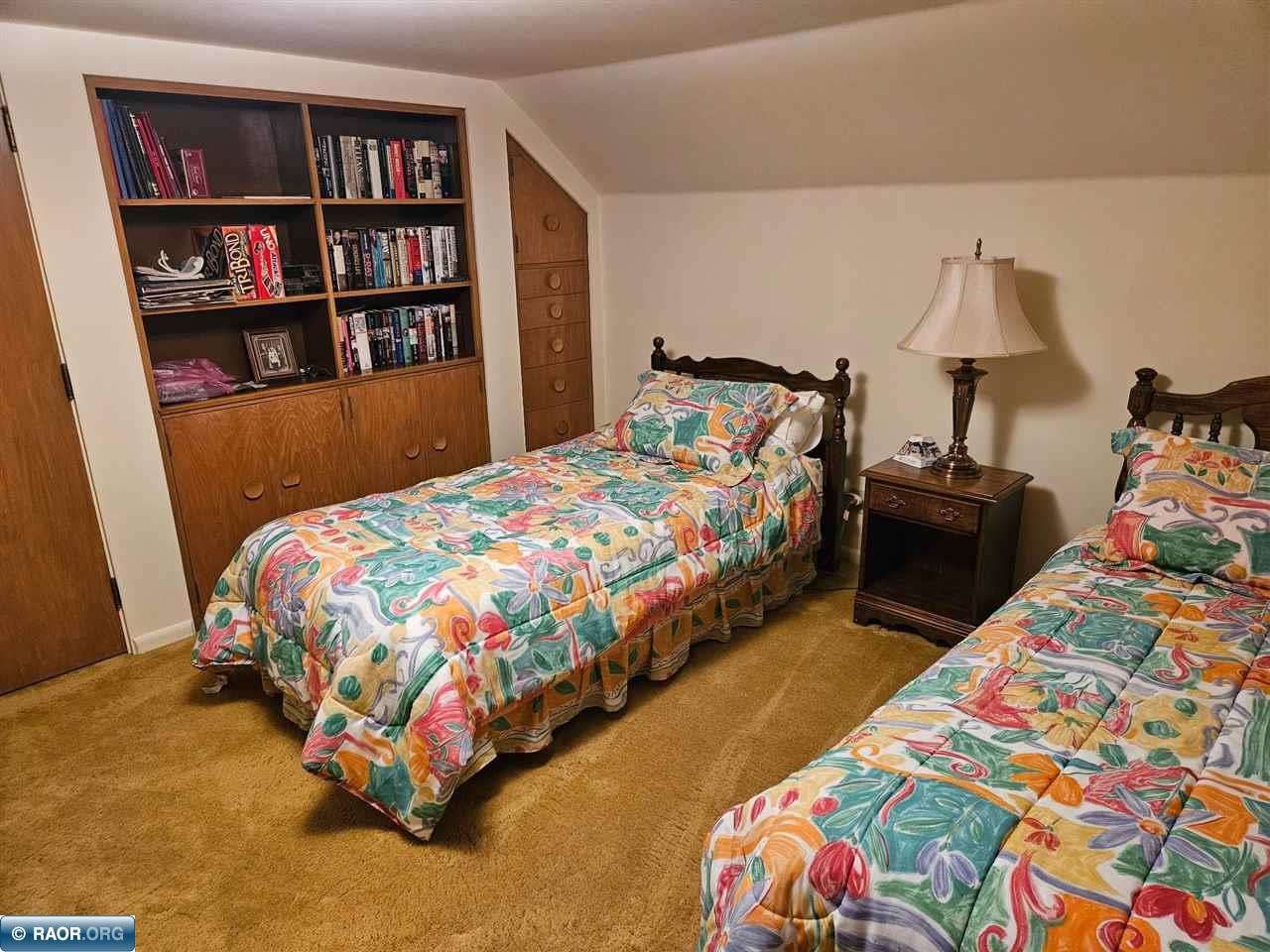816 E 25th st, Hibbing, MN 55746 Listing Photo  32