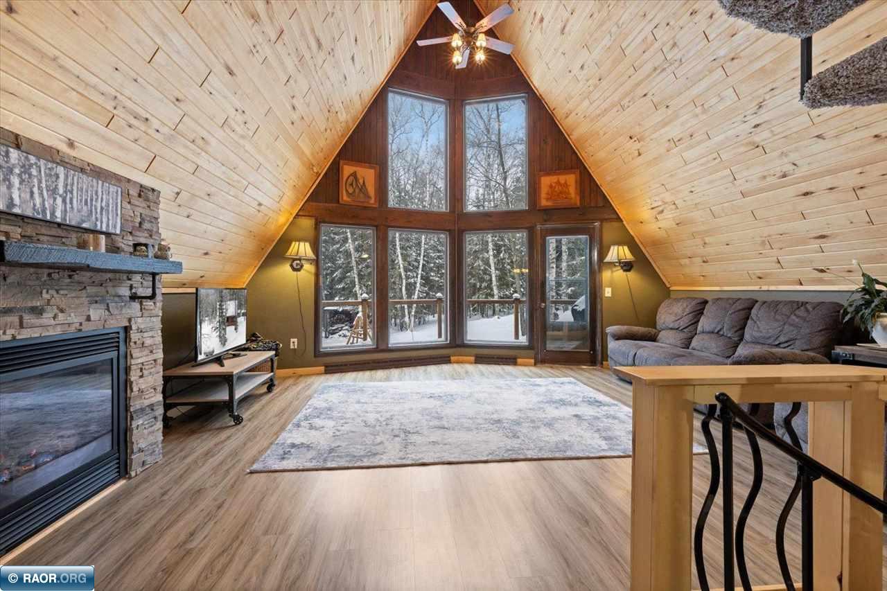 8621 W Donnywood Circle