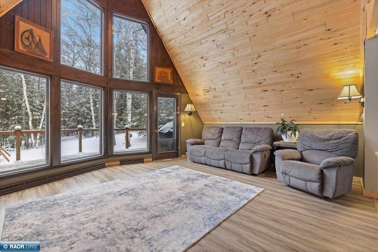 8621 W Donnywood Circle