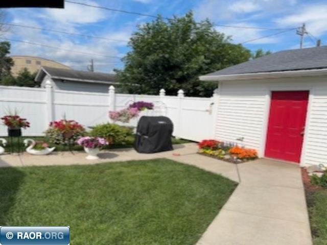 2418 4th Ave E, Hibbing, MN 55746 Listing Photo  47