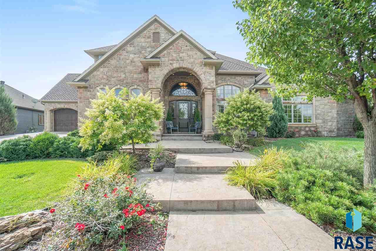 217 W 77 ST, SIOUX FALLS, SD 57108 Krista Marx
