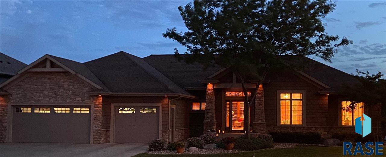 Great Places To See Sioux Falls Christmas Lights More 2019