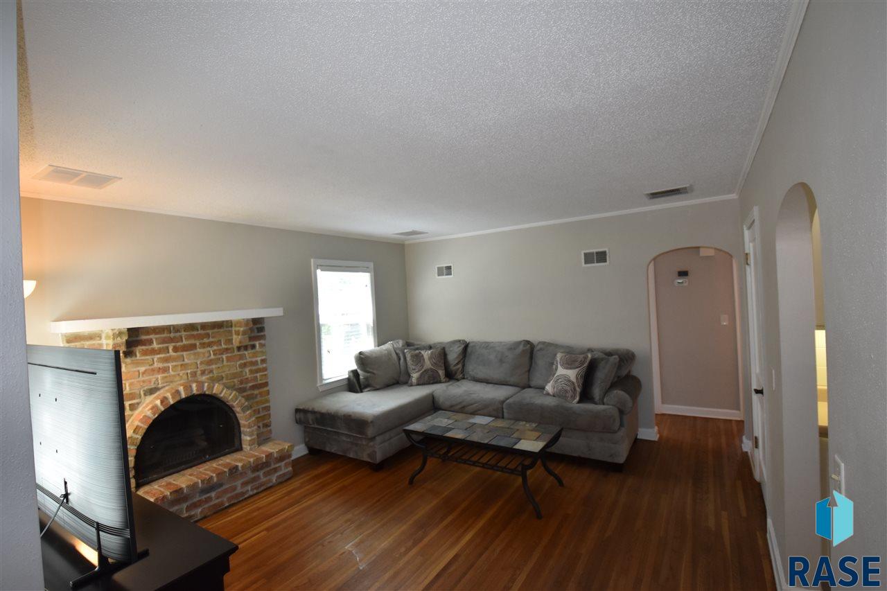 The Experience Real Estate 2305 S Norton Ave Sioux Falls Sd