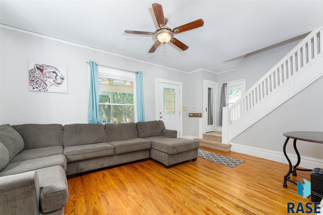 The Experience Real Estate 102 S Euclid Ave Sioux Falls Sd 57104 Real Estate Listing