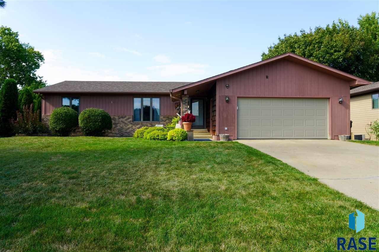 The Experience Real Estate 6000 W Tecumseh Ct Sioux Falls Sd 57106 Real Estate Listing