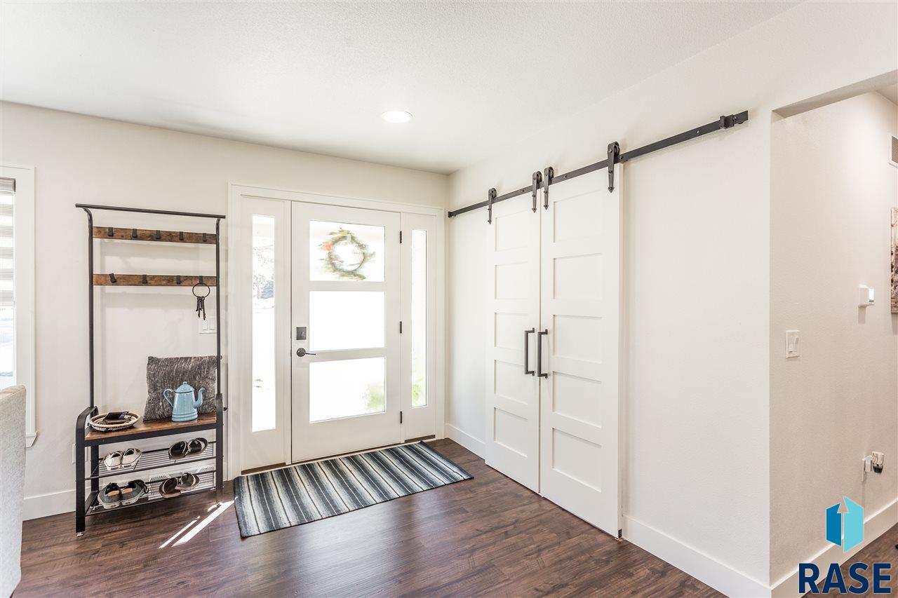 The Experience Real Estate 1209 E Cedar Pl Sioux Falls Sd 57103 Real Estate Listing