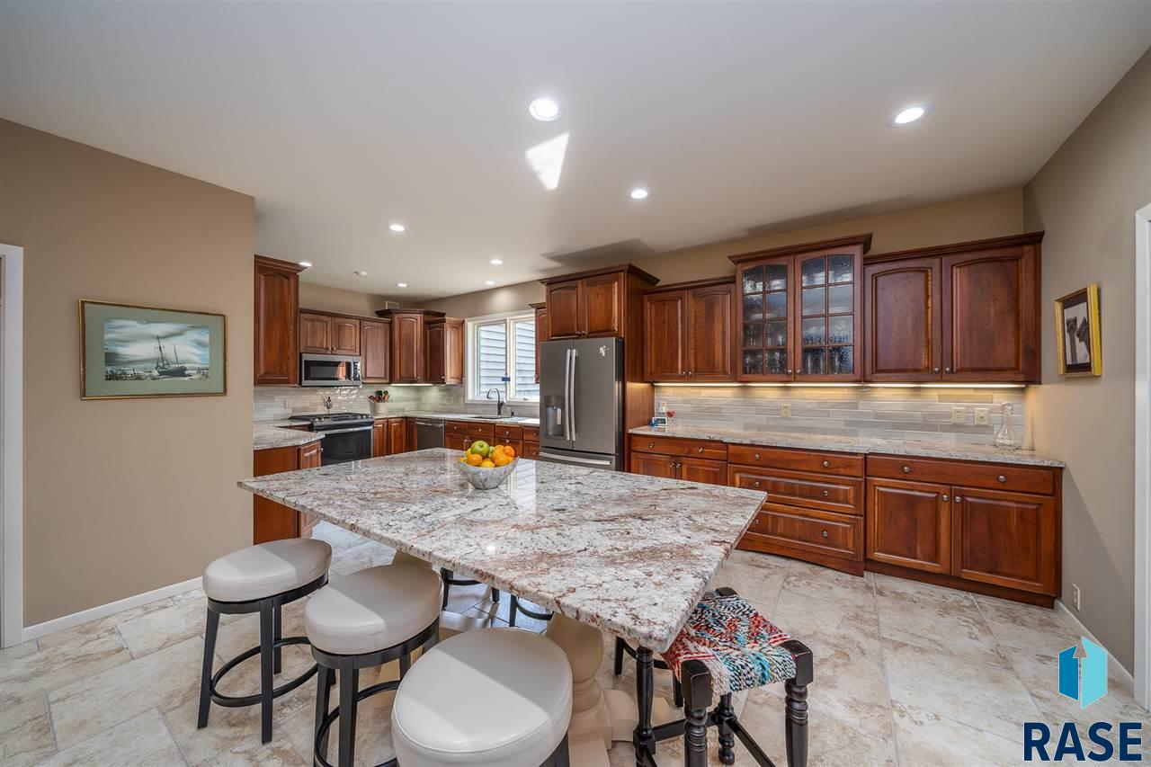 The Experience Real Estate 5105 S Jasmine Trl Sioux Falls Sd 57108 Real Estate Listing