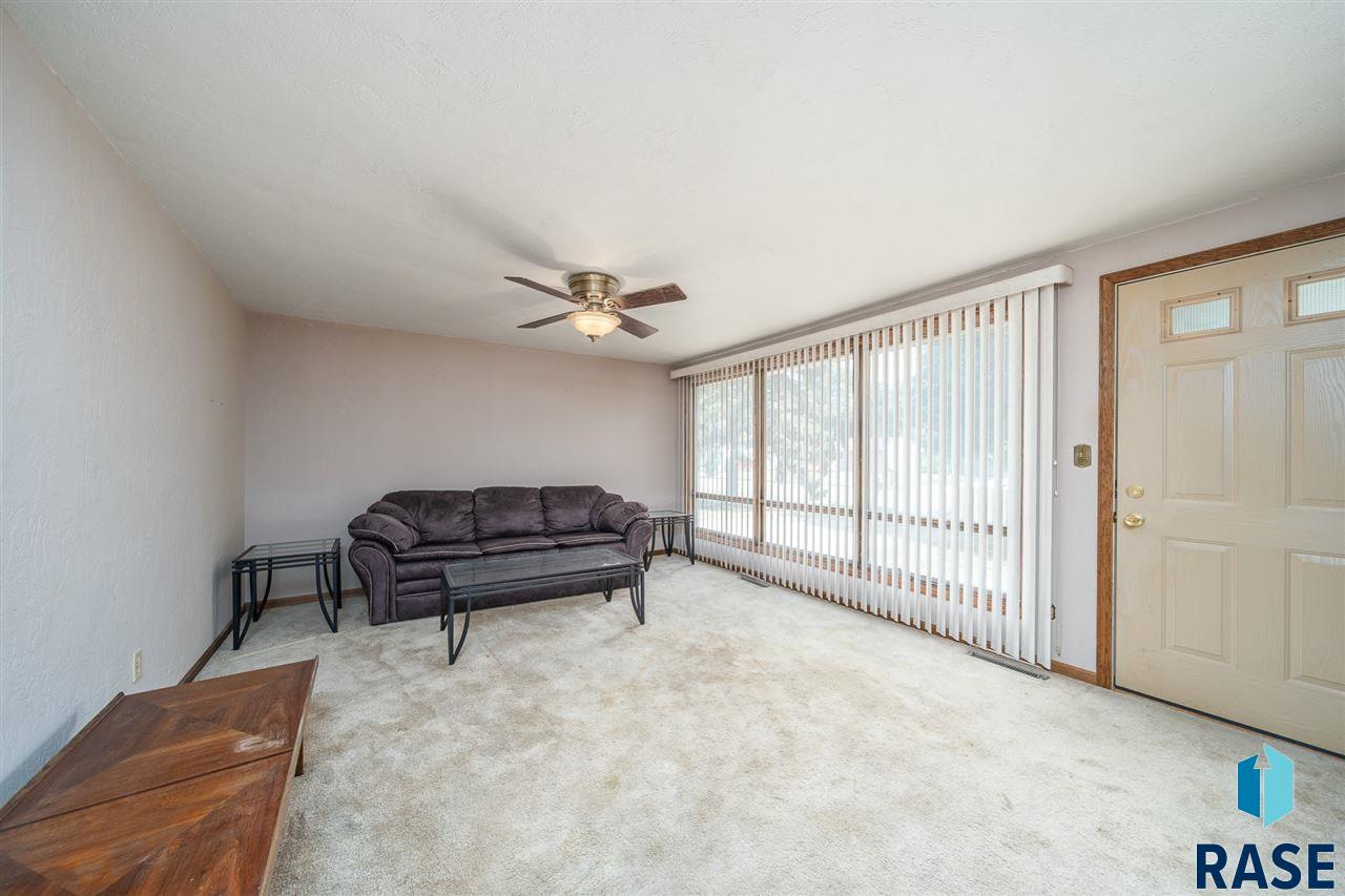 The Experience Real Estate 3701 S Greenwood Ave Sioux Falls Sd 57106 Real Estate Listing