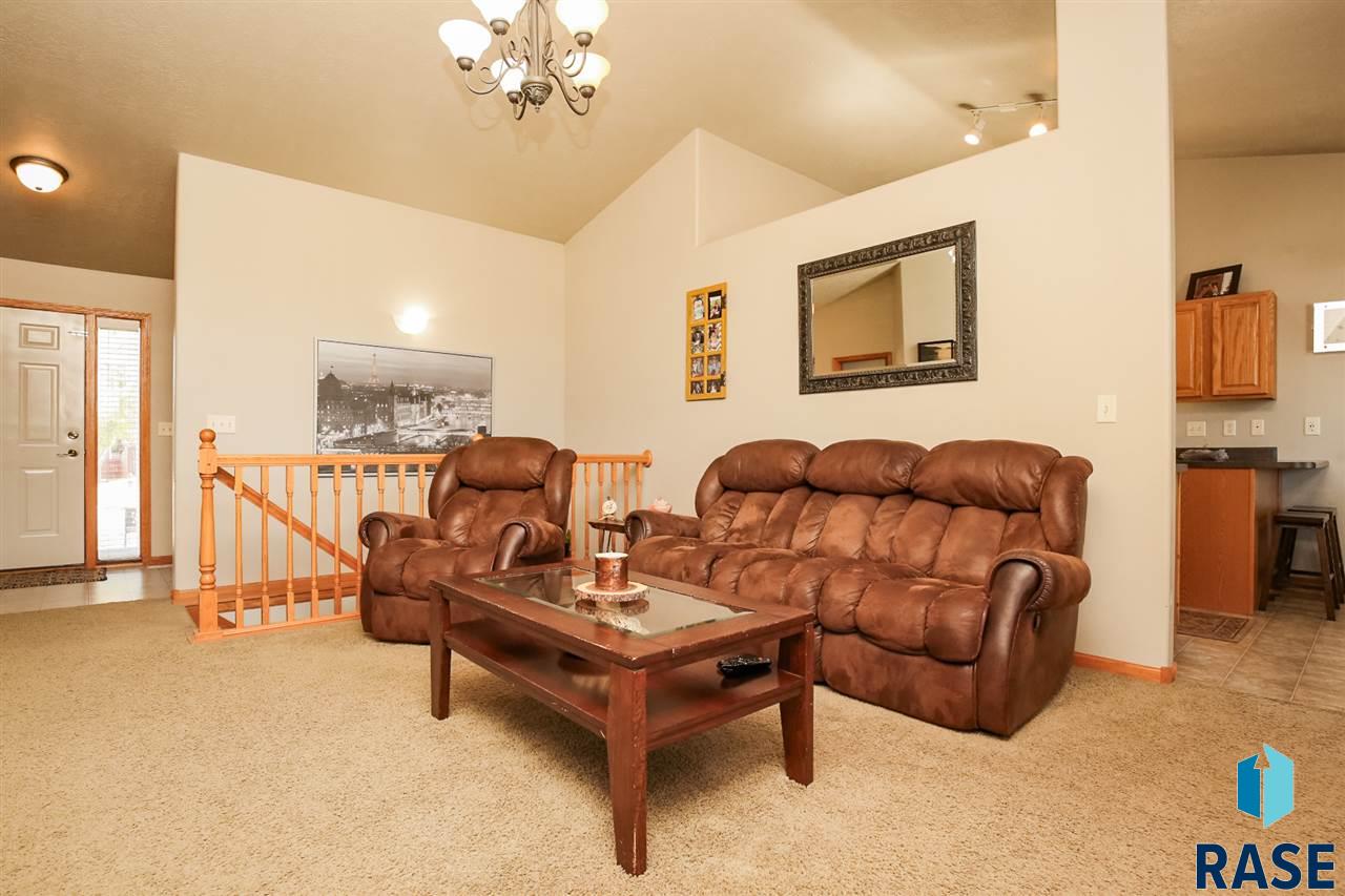 The Experience Real Estate 1105 N Advantage Ave Sioux Falls Sd 57103 Real Estate Listing