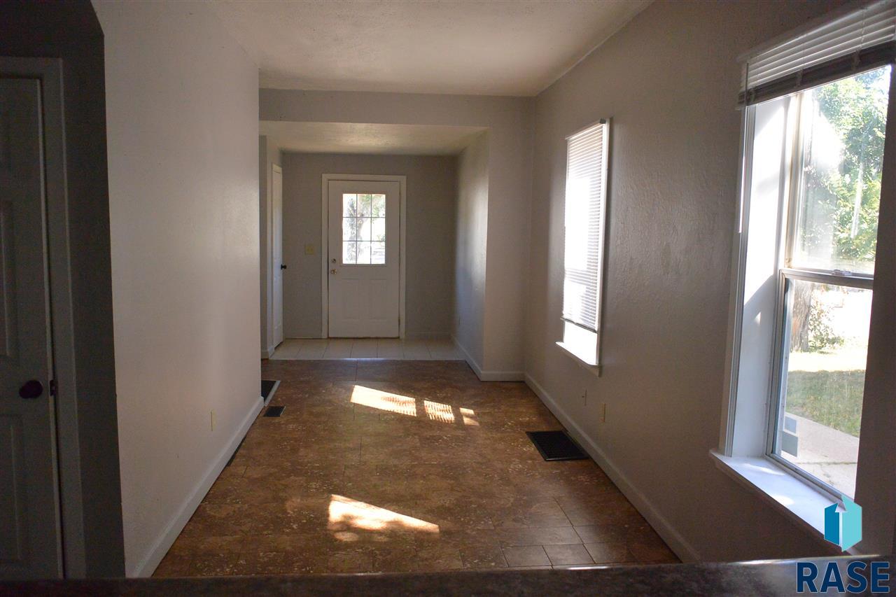 The Experience Real Estate 1307 E 6 St Sioux Falls Sd 57103 Real Estate Listing