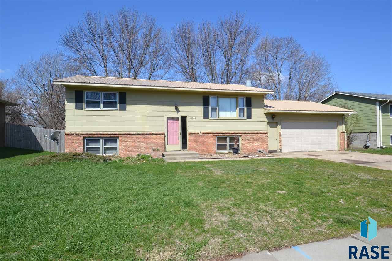 The Experience Real Estate 4209 S Holbrook Ave Sioux Falls Sd 57106 Real Estate Listing