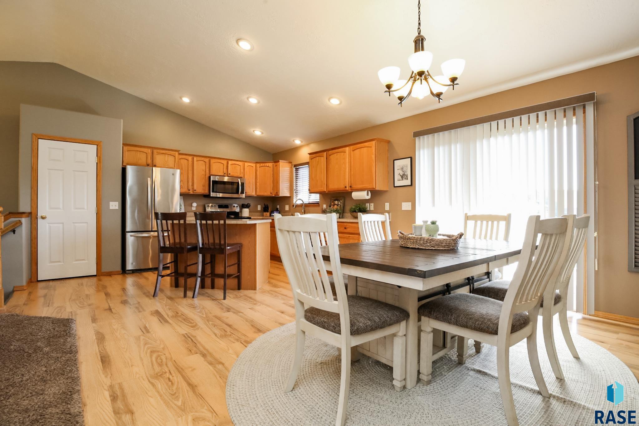 113 E Ponderosa Cir