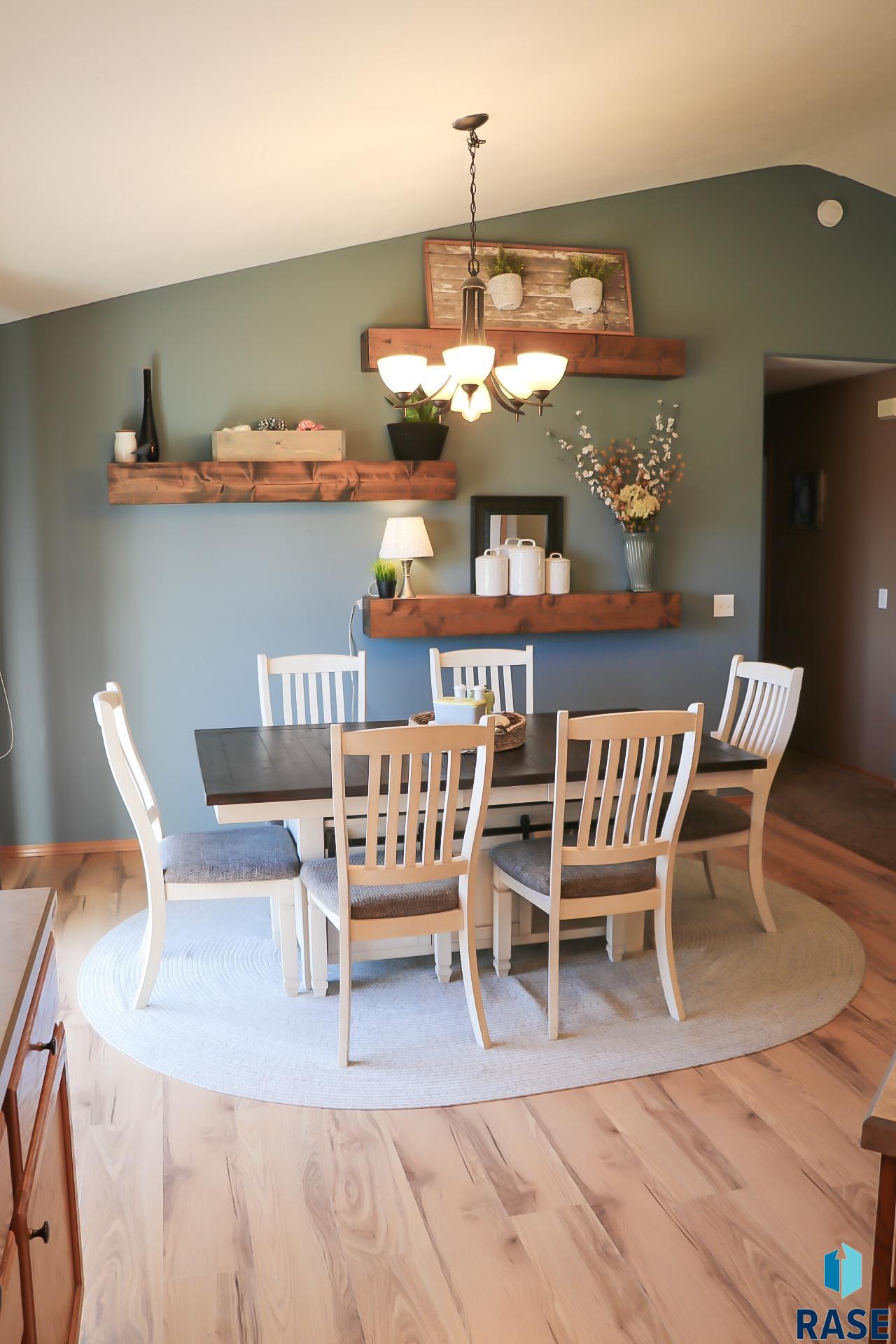 113 E Ponderosa Cir