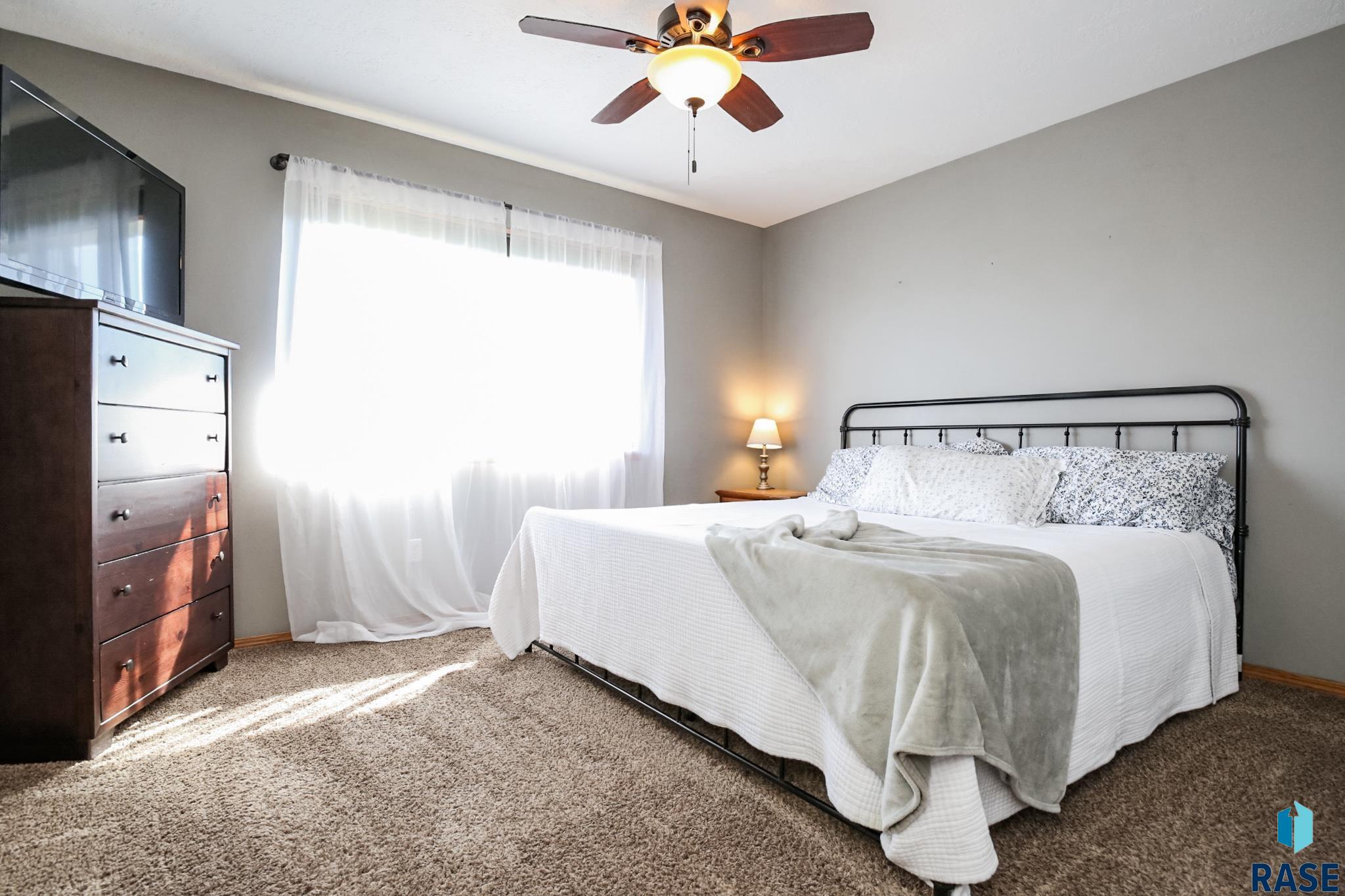 113 E Ponderosa Cir