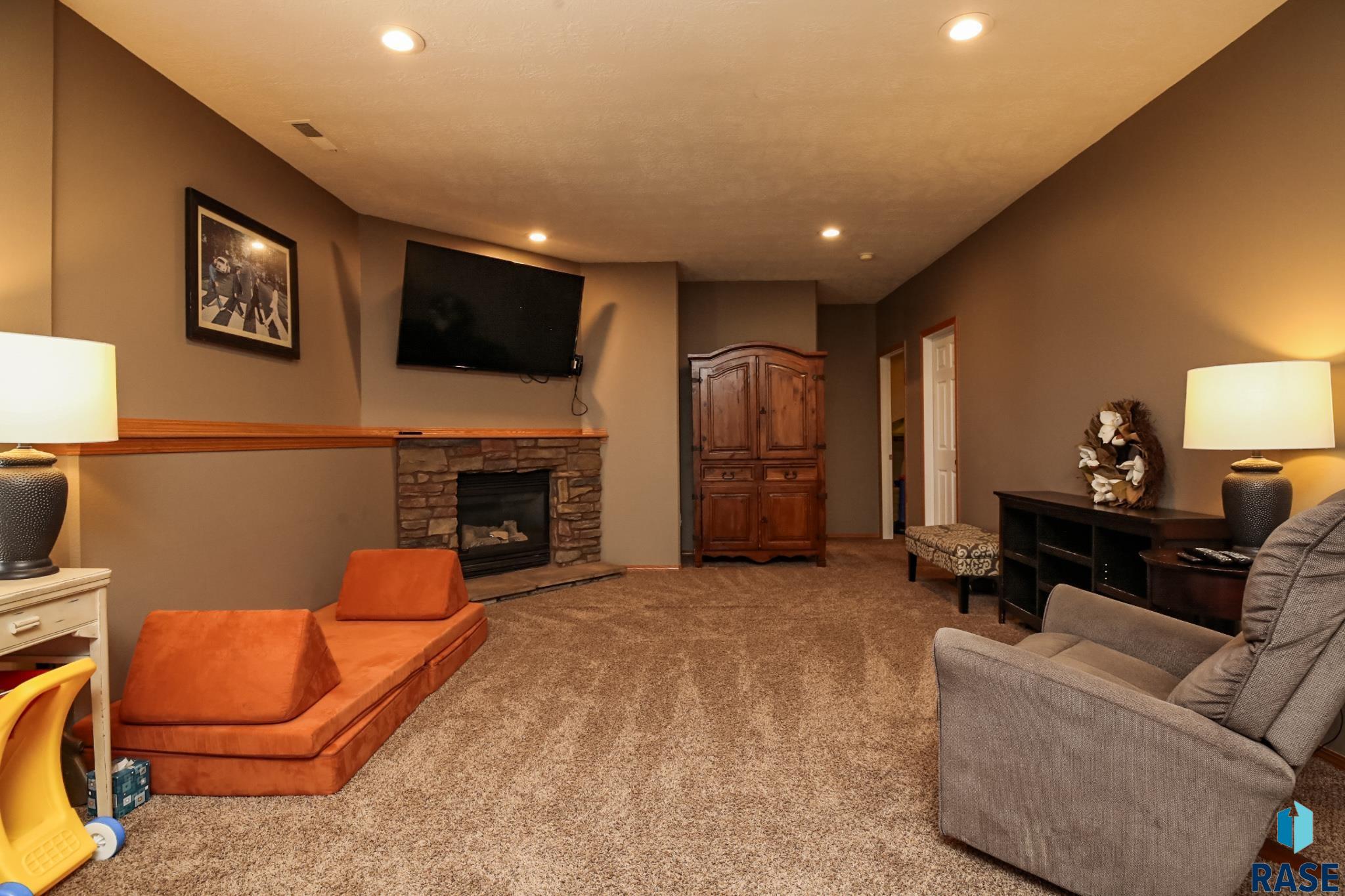 113 E Ponderosa Cir Circle