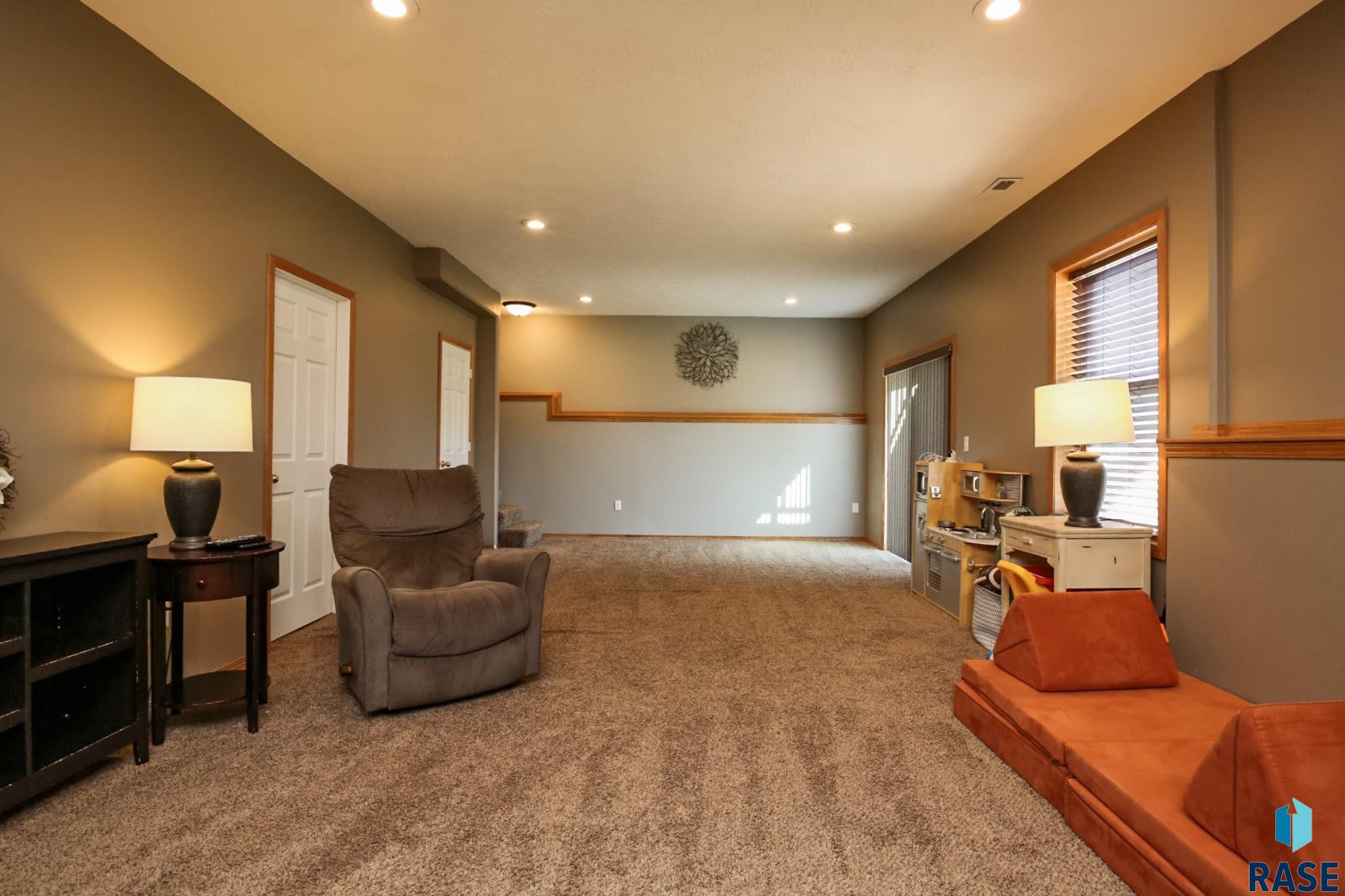 113 E Ponderosa Cir